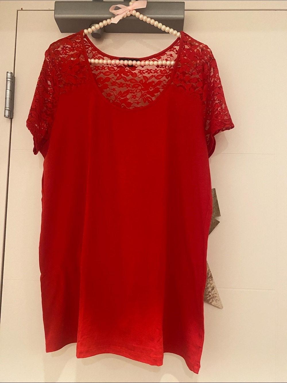 💕Ambiance Red Lace Short Sleeve Tee💕